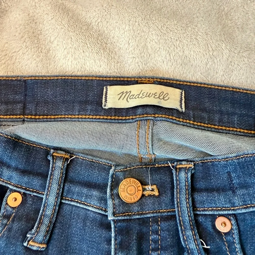 Madewell 9” Dark Blue Skinny Jeans - Picture 2 of 5